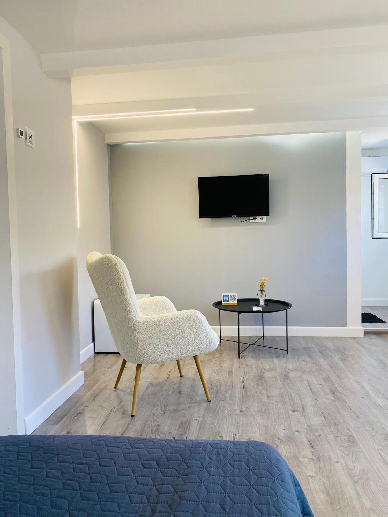 Express Inn Поті Екстер'єр фото