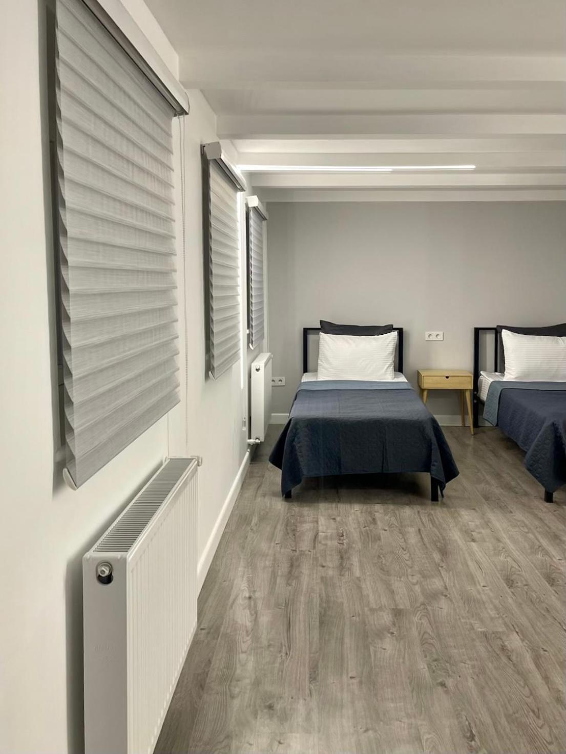 Express Inn Поті Екстер'єр фото